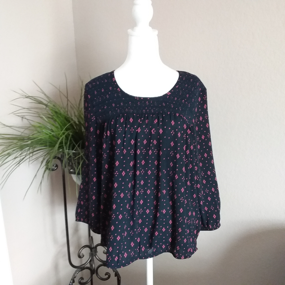 Banana Republic Ladies Long-sleeved Top